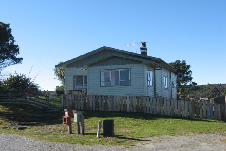 Photo of property in 8-10 Pamela Terrace, Paroa, Greymouth, 7805