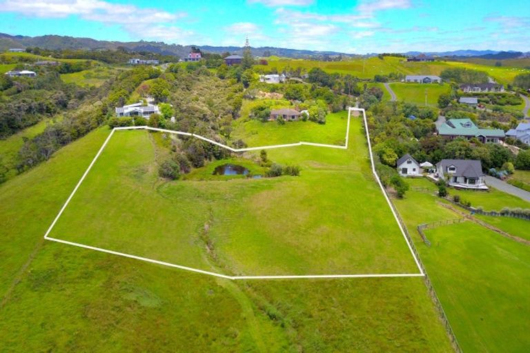 Photo of property in 51 Cullen Road, Waipu, 0582