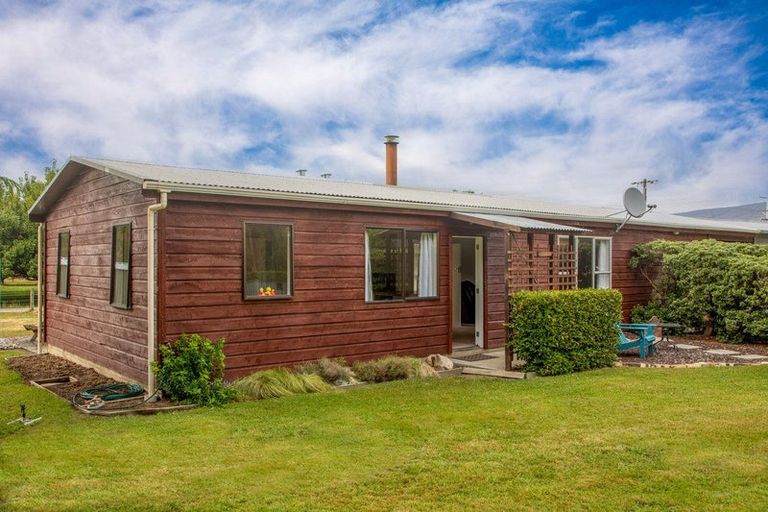 Photo of property in 569 Dunstan Road, Alexandra, 9391