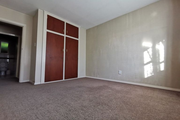 Photo of property in 1/387 Withells Road, Avonhead, Christchurch, 8042