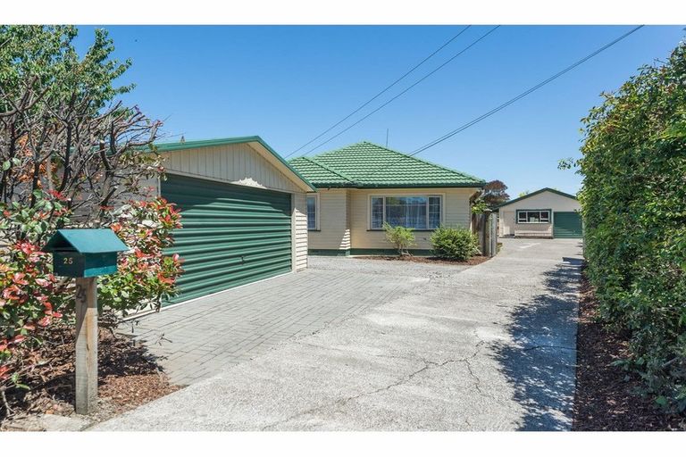 Photo of property in 25 Philpotts Road, Mairehau, Christchurch, 8052