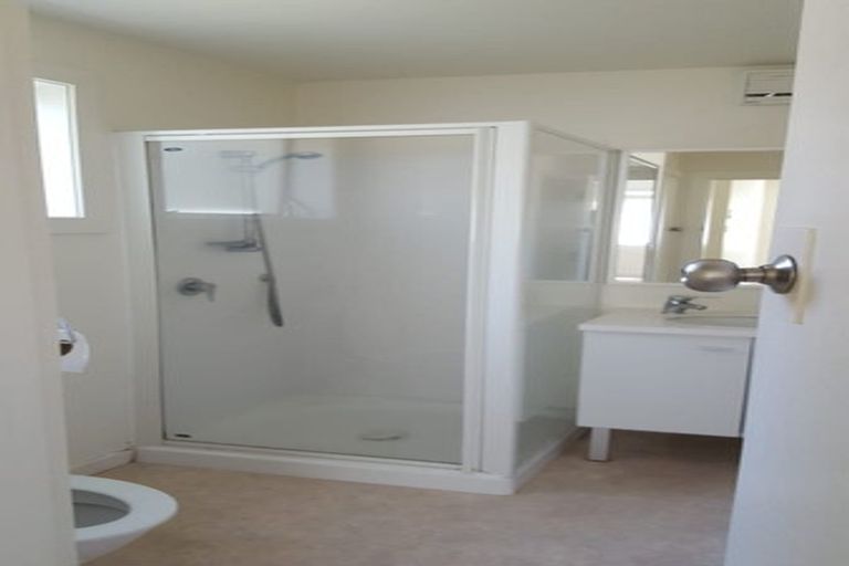 Photo of property in 34 Kilbirnie Crescent, Kilbirnie, Wellington, 6022