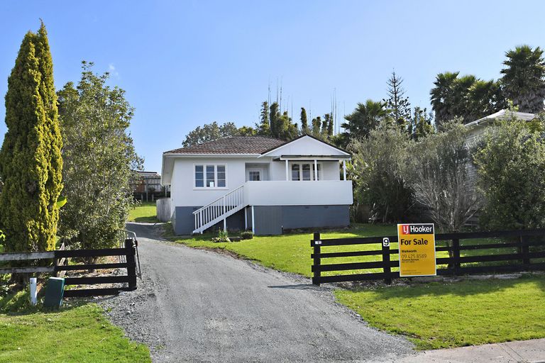 Photo of property in 9 Marshall Road, Kaiwaka, 0573