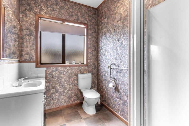 Photo of property in 12 Mackenzie Street, Winton, 9720