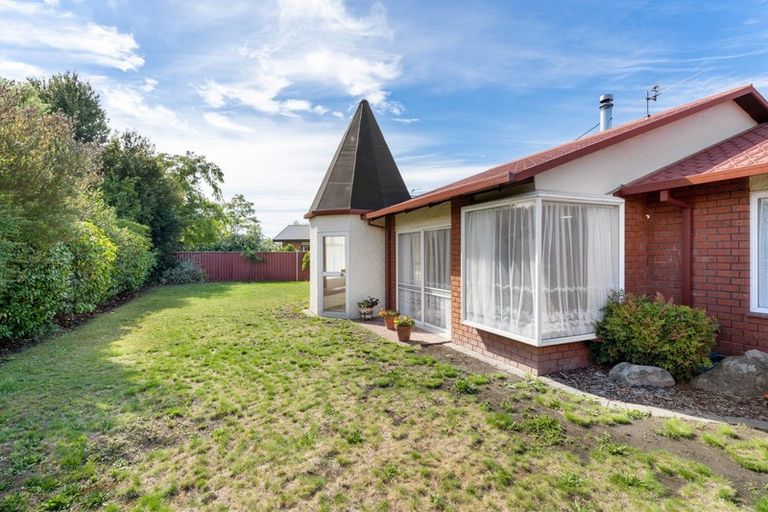 Photo of property in 7 Ludlow Place, Parklands, Christchurch, 8083