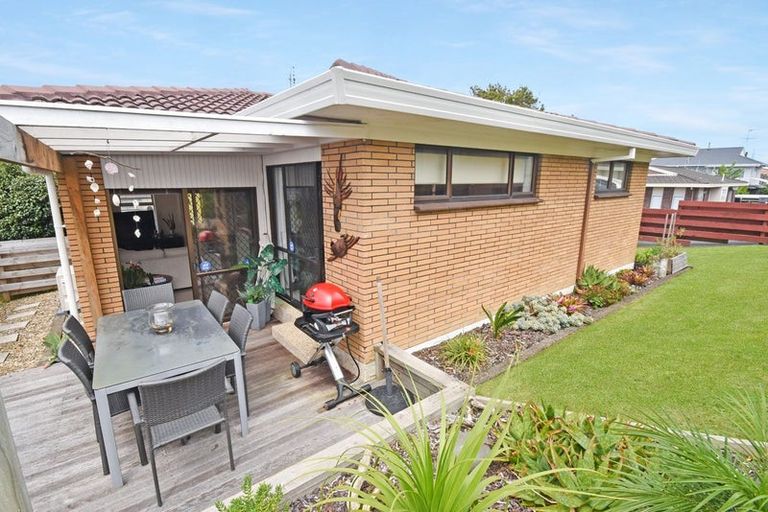 Photo of property in 30a Gills Avenue, Papakura, 2110