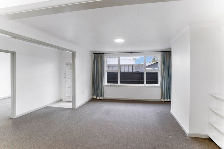 Photo of property in 112a Totara Street, Riccarton, Christchurch, 8041