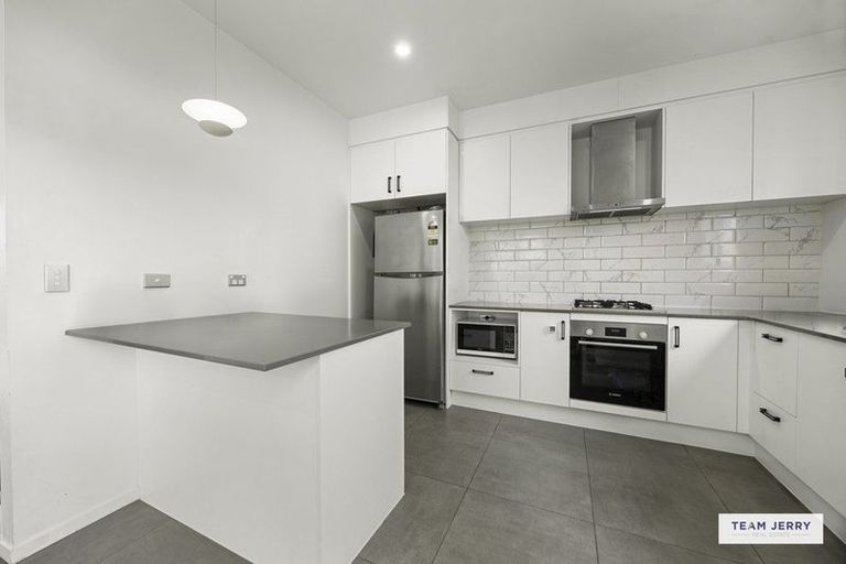 Photo of property in 30 Tumu Road, Papakura, 2110