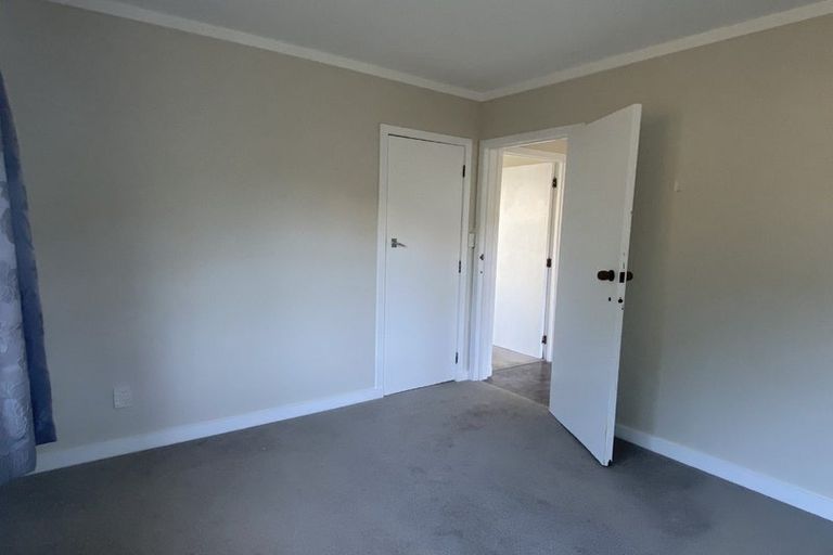 Photo of property in 28 Hill Street, Hikurangi, 0114
