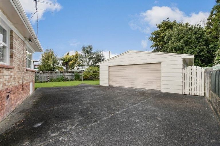 Photo of property in 64 Stonex Road, Papatoetoe, Auckland, 2025
