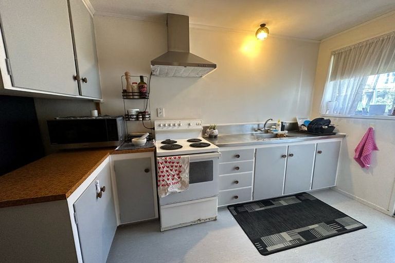 Photo of property in 129 Gardner Avenue, New Lynn, Auckland, 0600