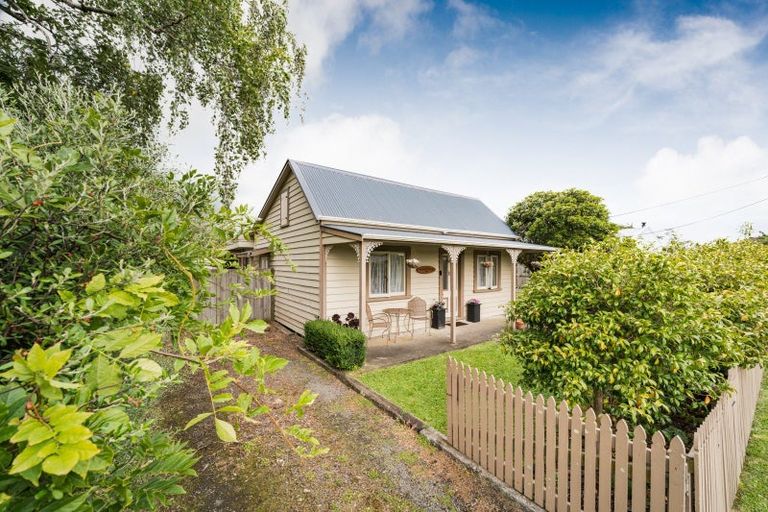 Photo of property in 76 Stanford Street South, Ashhurst, 4810