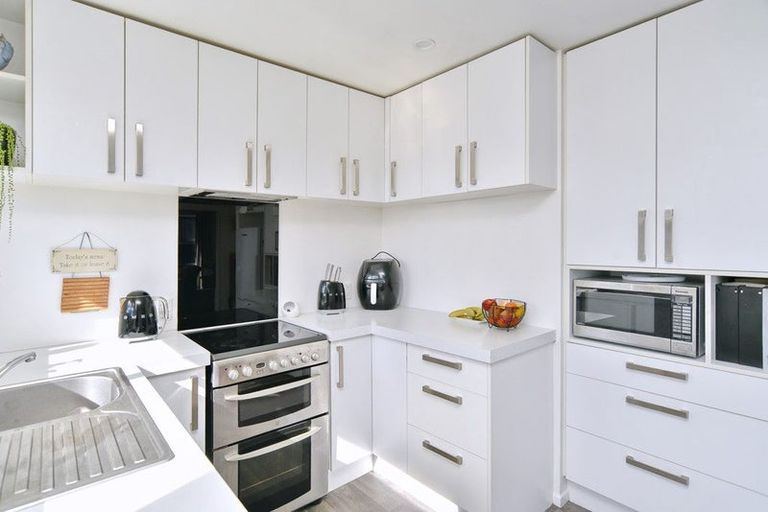 Photo of property in 24a Greenock Street, Redwood, Christchurch, 8051