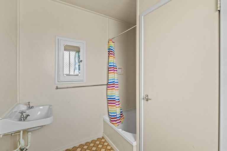 Photo of property in 1/24 Blackwell Street, Marton, 4710