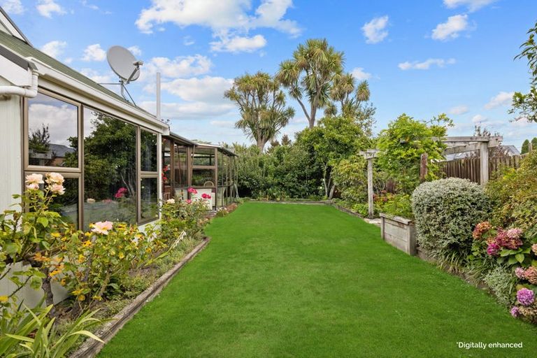 Photo of property in 1/47 Memorial Avenue, Ilam, Christchurch, 8053