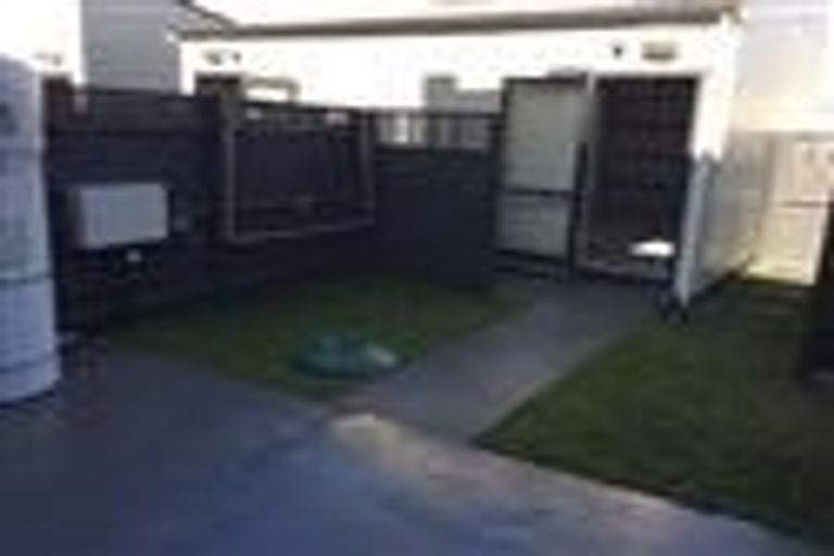 Photo of property in 31 De Havilland Road, Hobsonville, Auckland, 0618