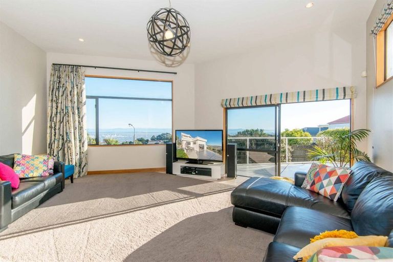 Photo of property in 15 Plains View, Mount Pleasant, Christchurch, 8081