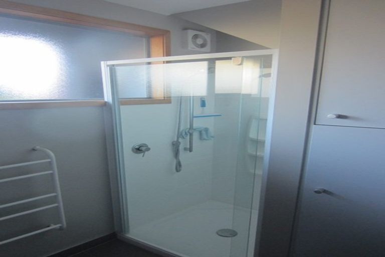 Photo of property in 43 Matai Road, Raumati South, Paraparaumu, 5032