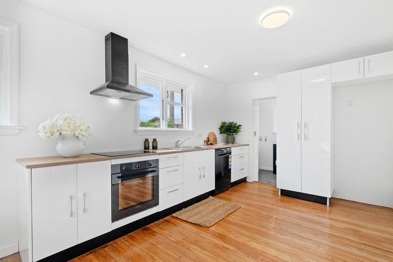 Photo of property in 24 Vagues Road, Northcote, Christchurch, 8052