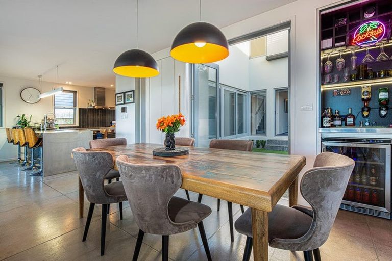 Photo of property in 42 Braemar Road, Rothesay Bay, Auckland, 0630