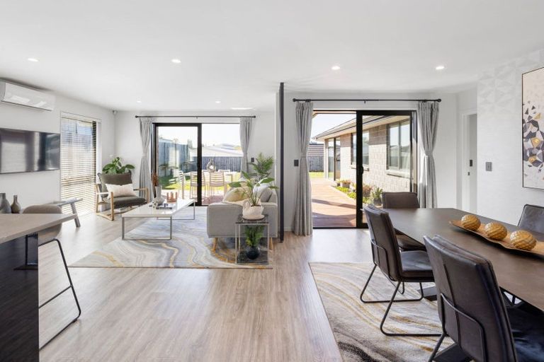 Photo of property in 4 Paiaka Place, Rototuna North, Hamilton, 3210