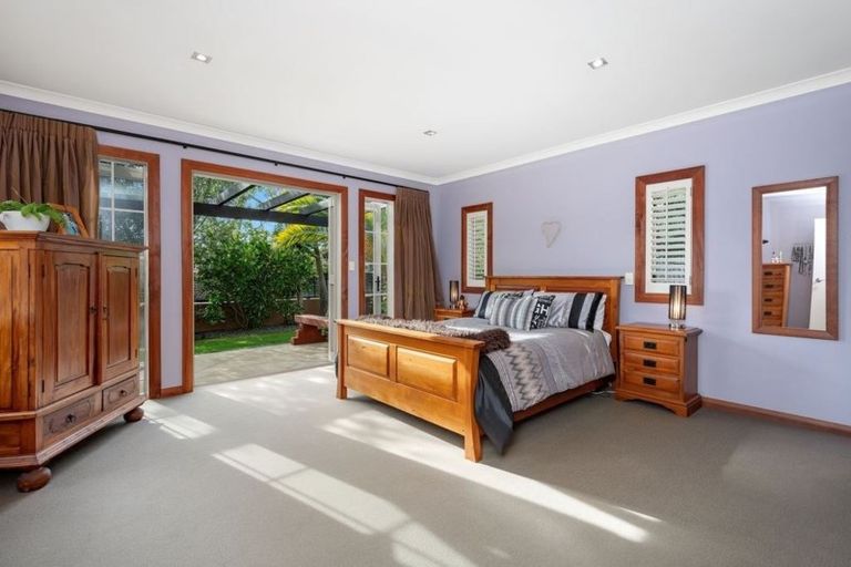 Photo of property in 1 Piha Close, Papamoa Beach, Papamoa, 3118