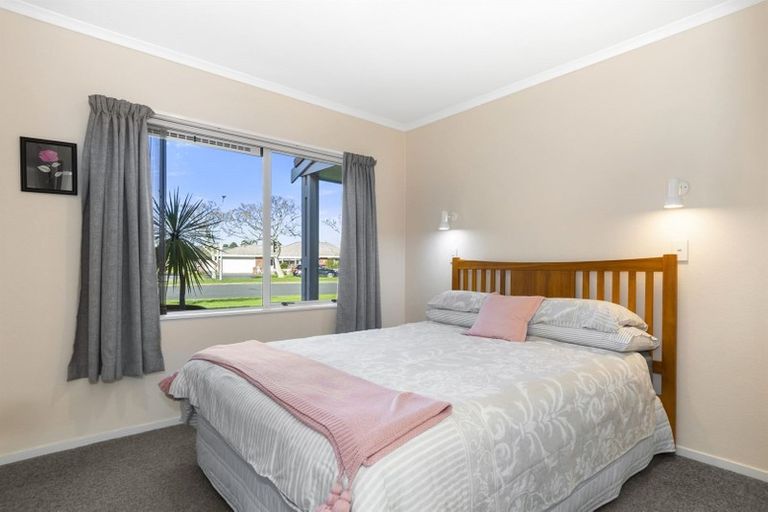 Photo of property in 22 Reilly Avenue, Mount Maunganui, 3116