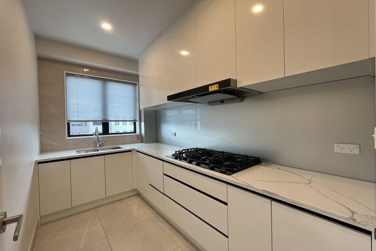 Photo of property in 343 Flat Bush School Road, Flat Bush, Auckland, 2019