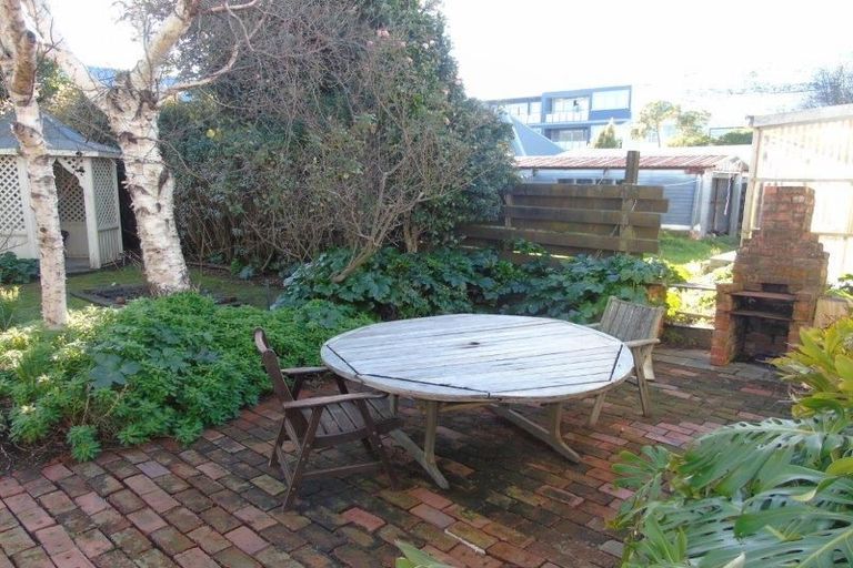 Photo of property in 39 Richmond Street, Petone, Lower Hutt, 5012