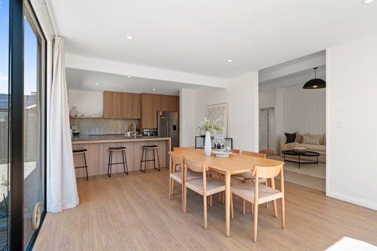 Photo of property in 116 Paparoa Street, Papanui, Christchurch, 8053