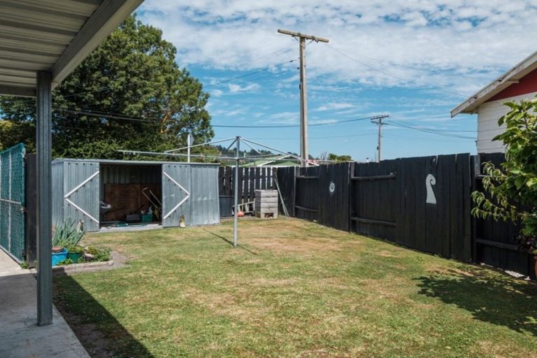 Photo of property in 8 Huxley Road, Outer Kaiti, Gisborne, 4010