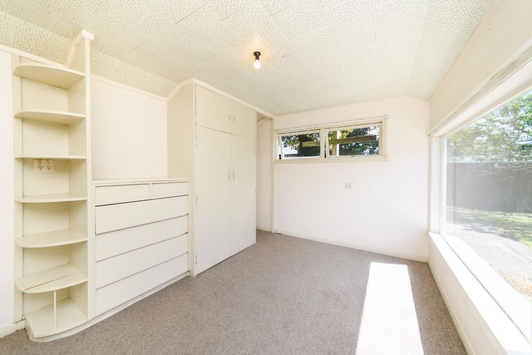 Photo of property in 26 Rangitira Avenue, Palmerston North, 4414