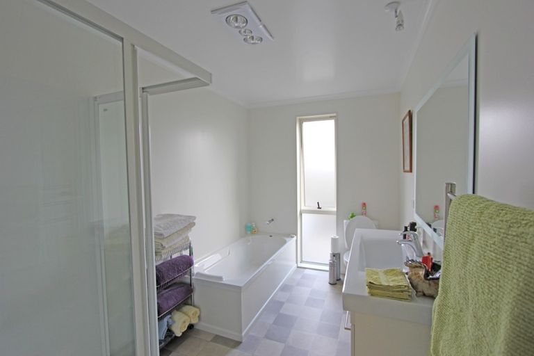 Photo of property in 173 Wingatui Road, Mosgiel, 9024