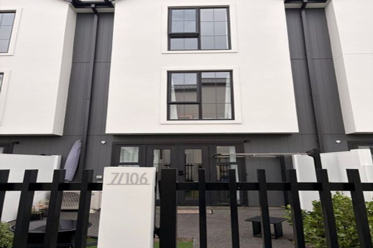 Photo of property in 7/106 Peterborough Street, Christchurch Central, Christchurch, 8013