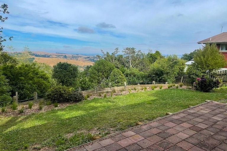 Photo of property in 218 Dyers Pass Road, Cashmere, Christchurch, 8022