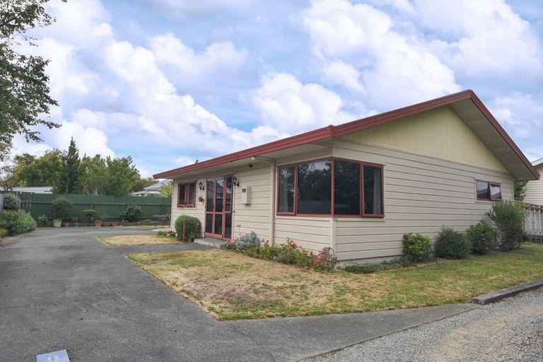 Photo of property in 18a Fisher Place, Carterton, 5713