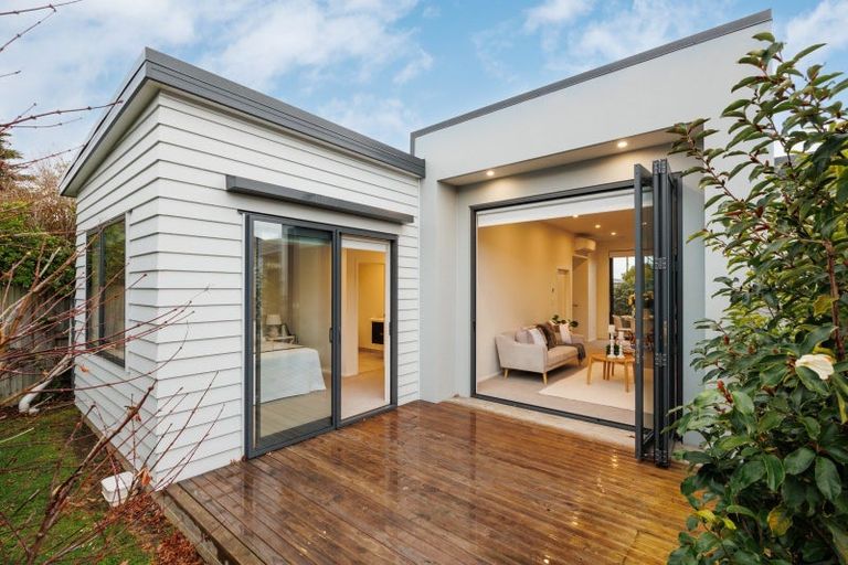 Photo of property in 18a East Street, Terrace End, Palmerston North, 4410