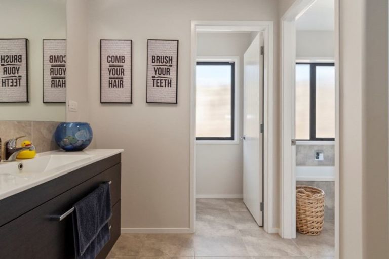 Photo of property in 29 Lynley Park Drive, Omokoroa, 3114