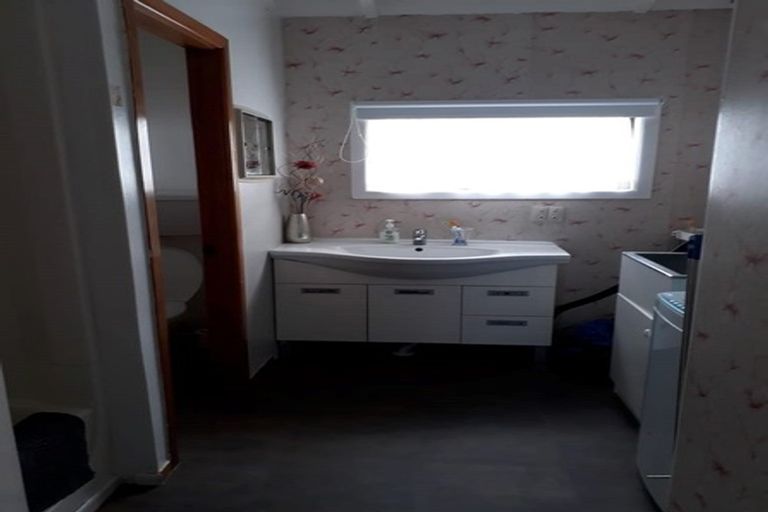 Photo of property in 39 Realm Place, Massey, Auckland, 0614