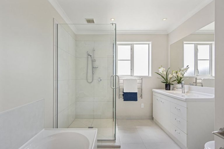 Photo of property in 10 Applefield Court, Northwood, Christchurch, 8051