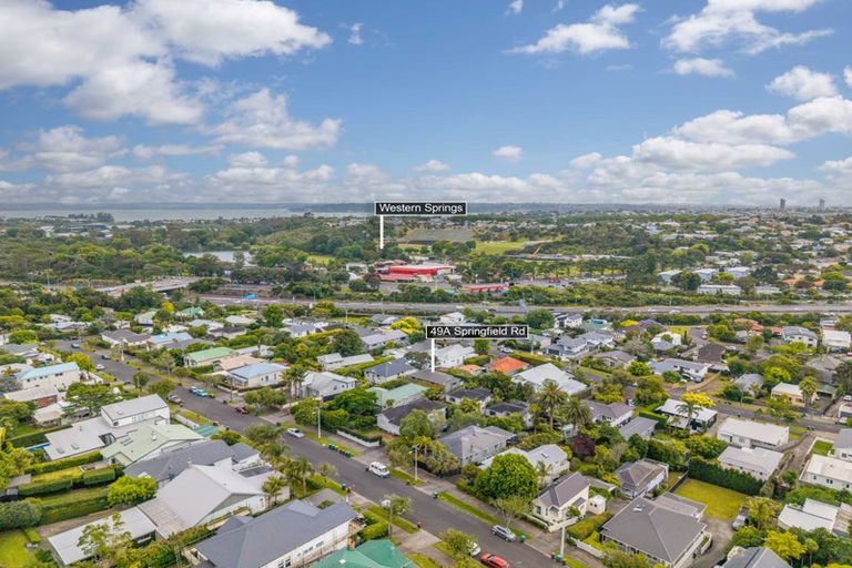 Photo of property in 49a Springfield Road, Morningside, Auckland, 1022