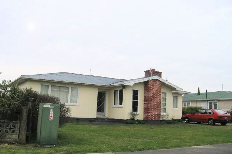 Photo of property in 13 Chester Street, Taradale, Napier, 4112