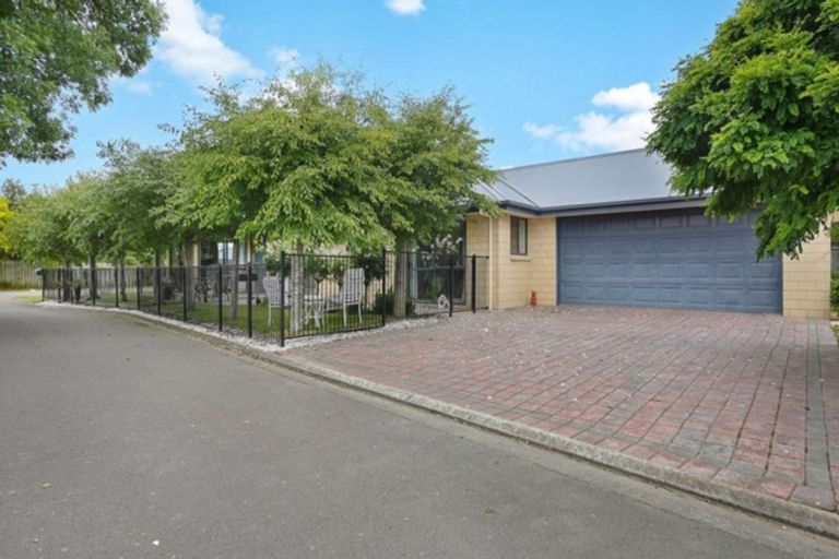 Photo of property in 35 Chapman Street, Leeston, 7632
