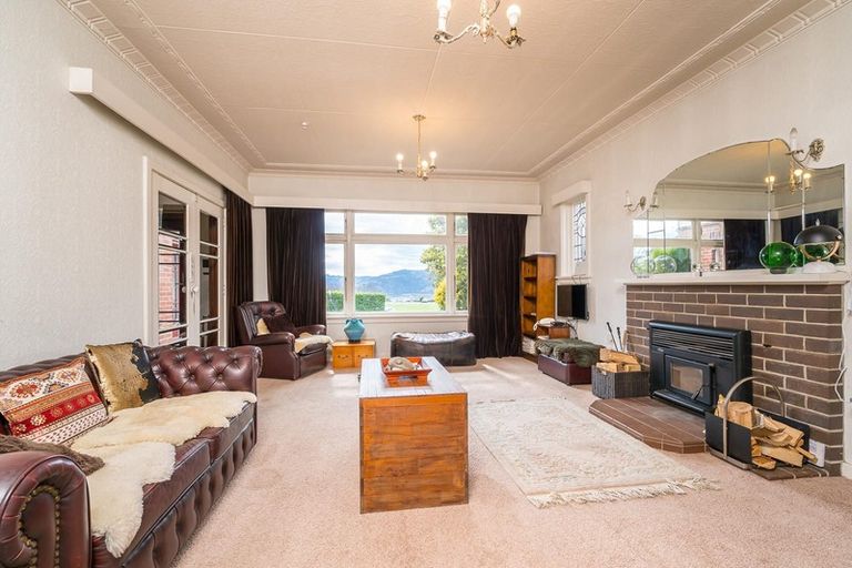 Photo of property in 119 Eglinton Road, Mornington, Dunedin, 9011