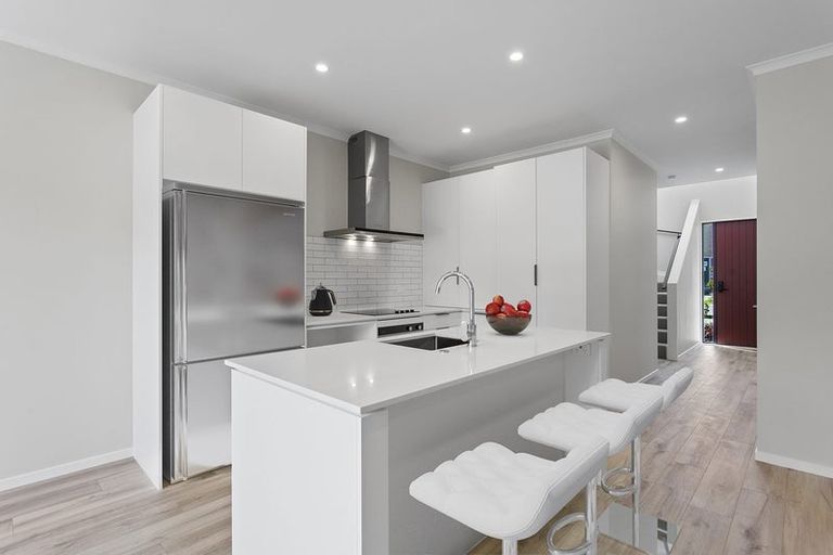 Photo of property in 30 Roundel Crescent, Whenuapai, Auckland, 0618