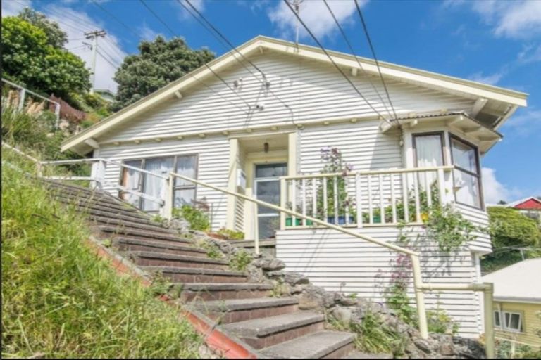 Photo of property in 22 Durham Street, Aro Valley, Wellington, 6021
