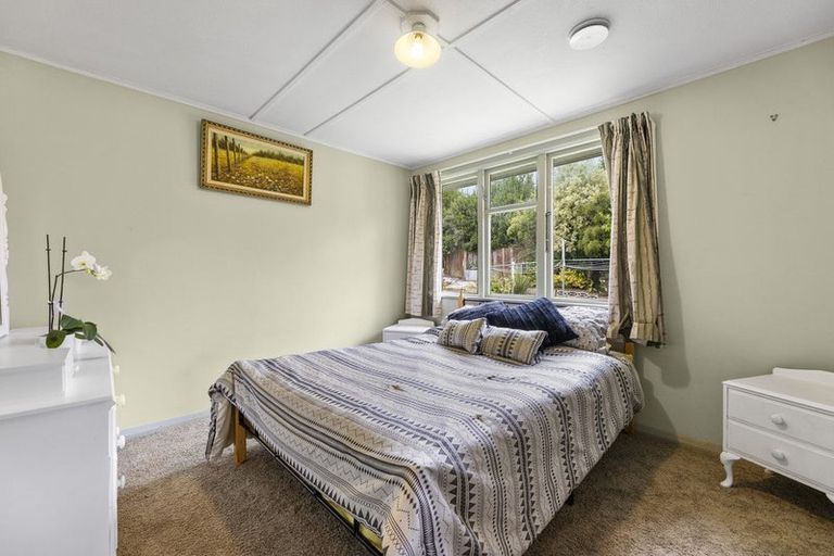 Photo of property in 10 Thesis Street, Halfway Bush, Dunedin, 9010