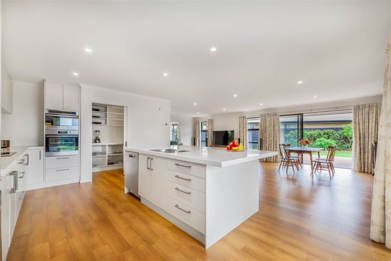 Photo of property in 8 Murfitt Street, Pegasus, 7612