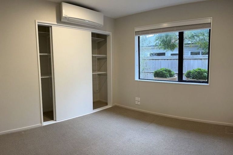 Photo of property in 12 Mangatiti Street, Papakura, 2110