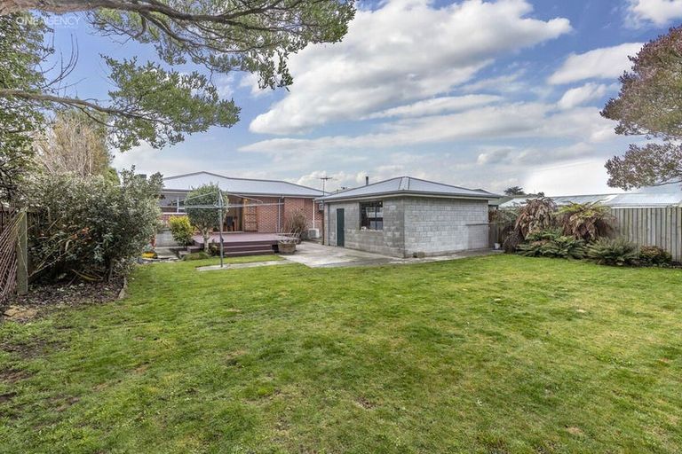 Photo of property in 24 Ensign Street, Halswell, Christchurch, 8025
